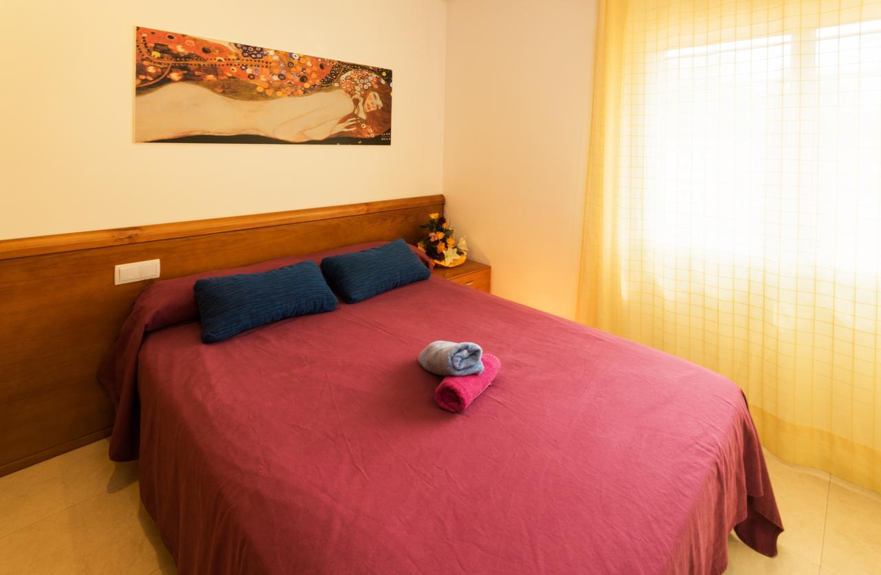 Inmosantos Apartamentos Daniel Росес Екстер'єр фото