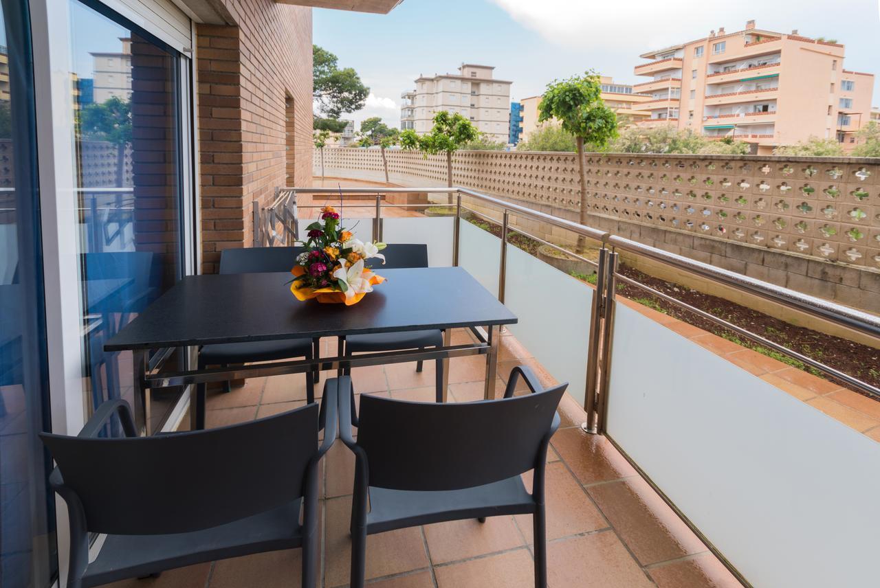 Inmosantos Apartamentos Daniel Росес Екстер'єр фото